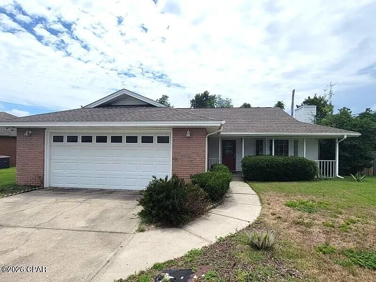 1504 Illinois Ave — Photo 1