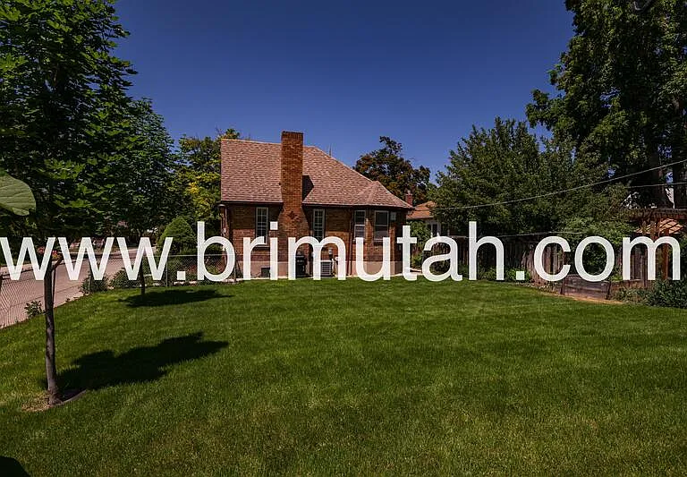 753 E Princeton Ave — Photo 17
