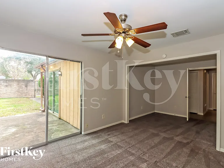 12426 Sungate Ln — Photo 6