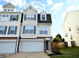 8181 Glade Bank Dr, Manassas, VA 20111
