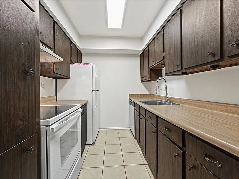 800 Post Oak Blvd #73 — Photo 7