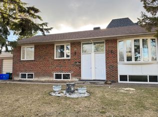 28 Benfer Rd, Richmond Hill, ON L4C2J9