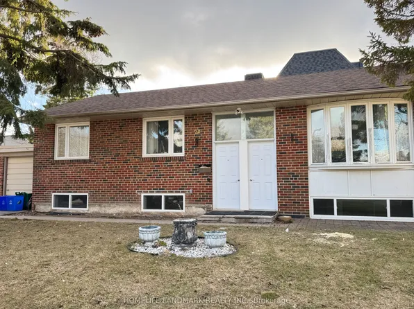 28 Benfer Rd, Richmond Hill, ON L4C 2J9
