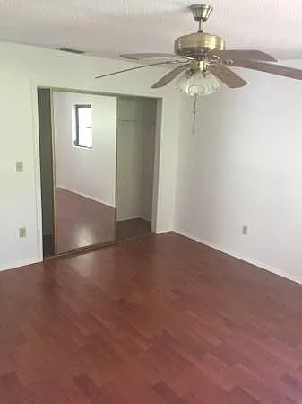 9438 Acco Ave #B — Photo 2
