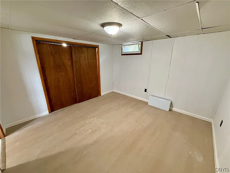 111 Deborah Dr — Photo 24