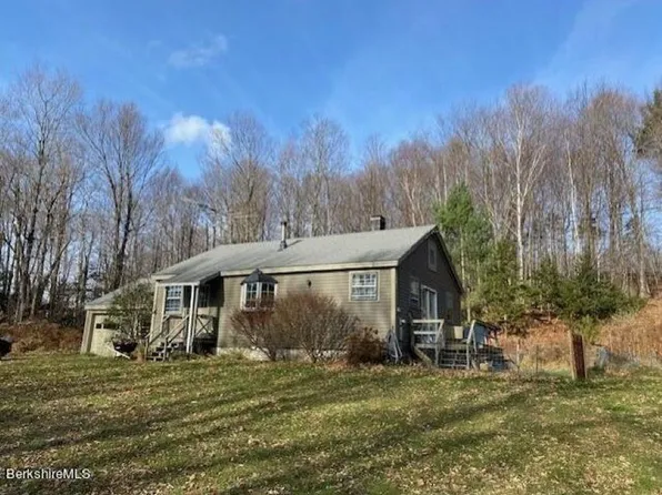 85 North Road, Monroe, MA 01350