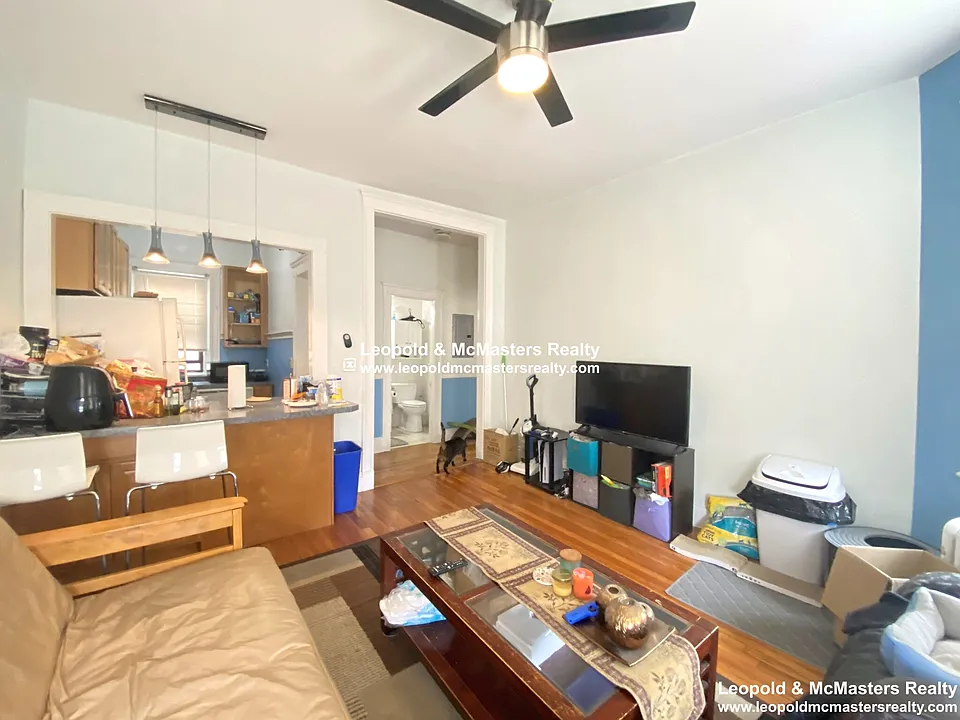 1560 Commonwealth Ave #5