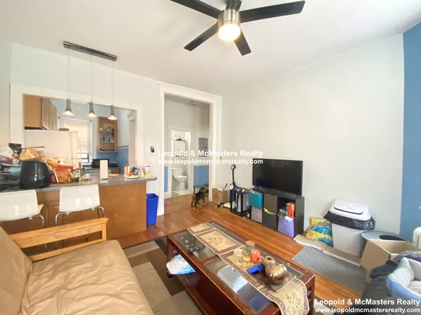 1560 Commonwealth Ave, Brighton, MA