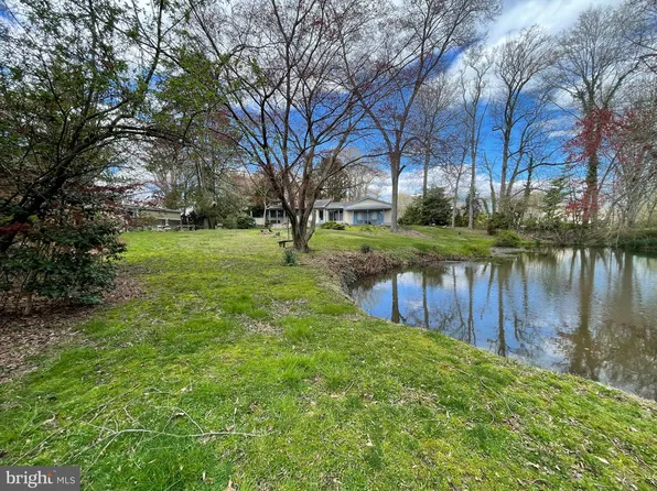 168 Salem Dr, Pennsville, NJ 08070