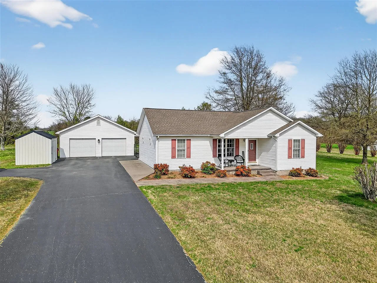 110 B Nealy Rd photo 1