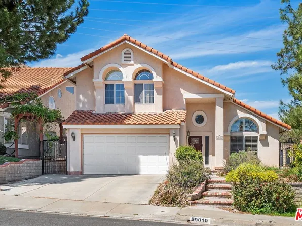 29010 Shadow Valley Ln, Saugus, CA 91390