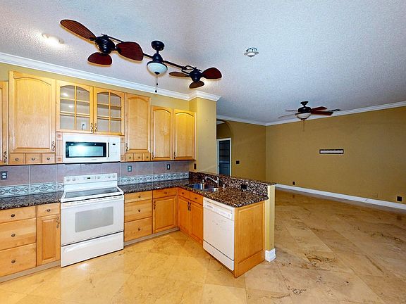 5th image of 1801 NW 49th Ave