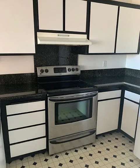 3250 Ashford St #H — Photo 1