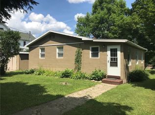 2 Maple Ave, Atlanta, NY 14808