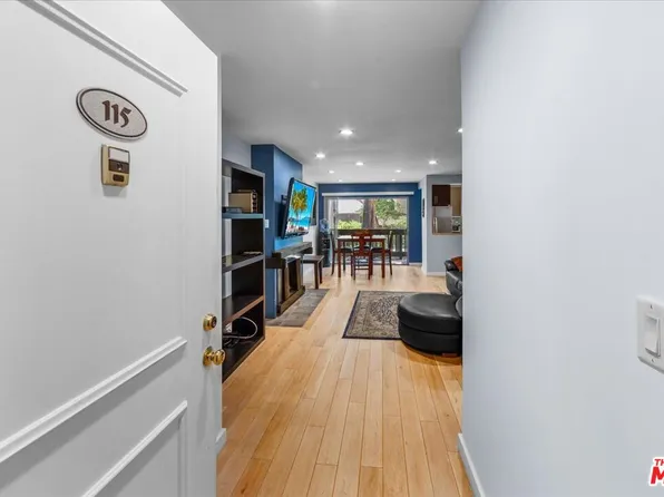 10115 Summertime Ln, Culver City, CA 90230