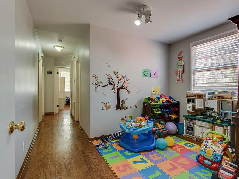 366 Brewer Dr — Photo 14