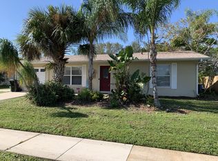 882 SW Ivanhoe Dr, Port Saint Lucie, FL 34983