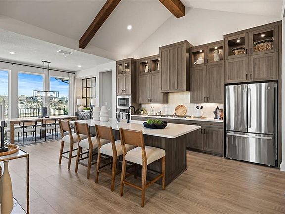 7th image of this home