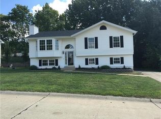 1522 Athens Dr, Saint Peters, MO 63376