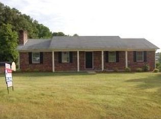 457 Oak Grove Rd, Gray, TN 37615