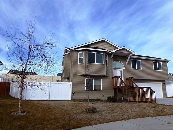 2nd image of 803 E Angie Ave