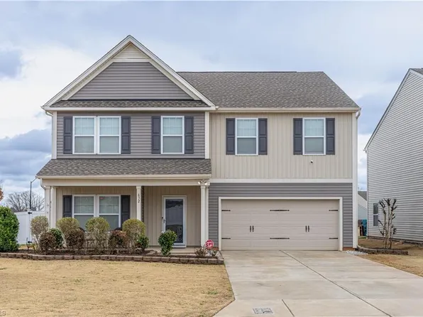 632 Wrenn Forest St, High Point, NC 27260