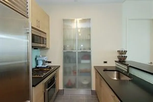 Sold by Douglas Elliman | media 18