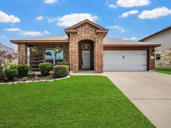 2700 Gilchrist Dr, Lorena, TX 76655