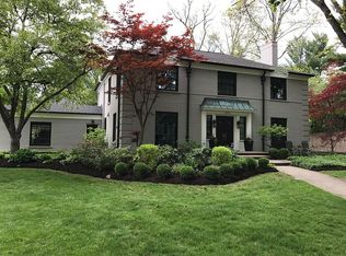 1315 Lyonhurst Rd, Birmingham, MI 48009