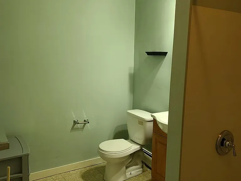 14-18 Broad St — Photo 11