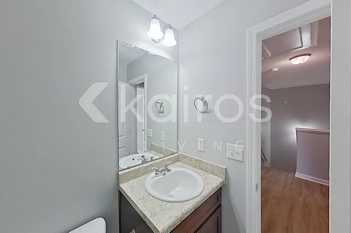 1332 Bass Ln — Photo 11