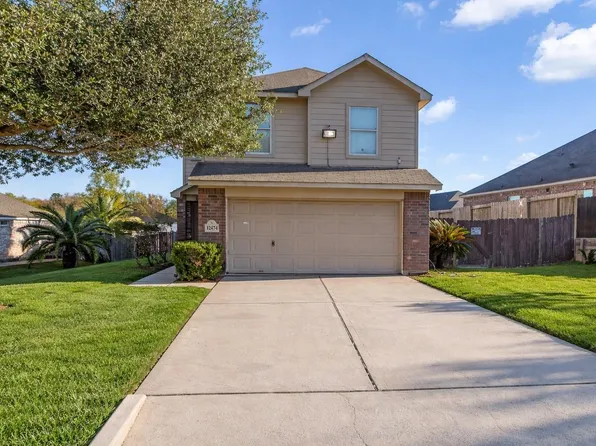 12474 Hackberry Dr, Willis, TX 77318