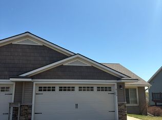 6173 Aspen Meadow Ct, Eau Claire, WI 54703