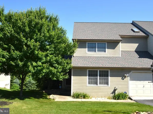 1946 Deer Path Rd, Harrisburg, PA 17110