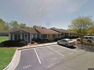 1324 Bailey Cir, High Point, NC 27262