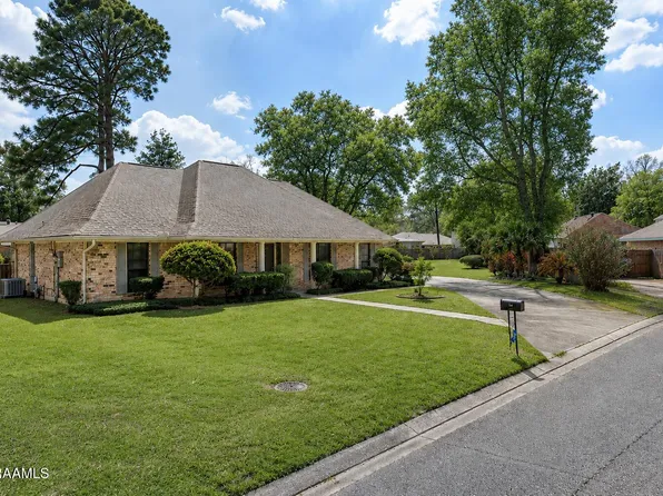 221 Bellridge Dr, Lafayette, LA 70506