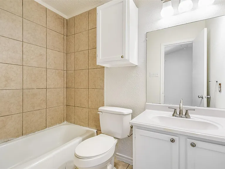 526 Cutty Trl #A — Photo 7