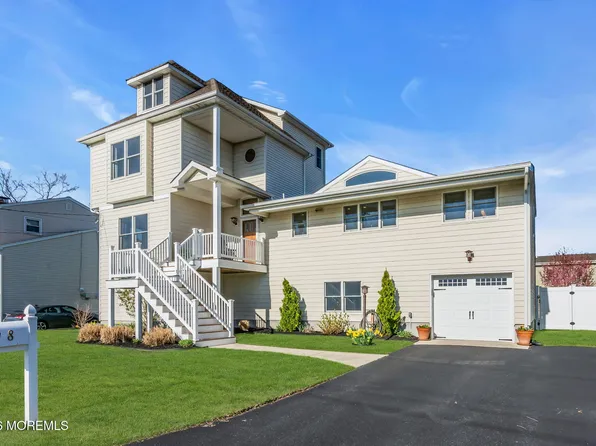 8 Bartine Street, Toms River, NJ 08753