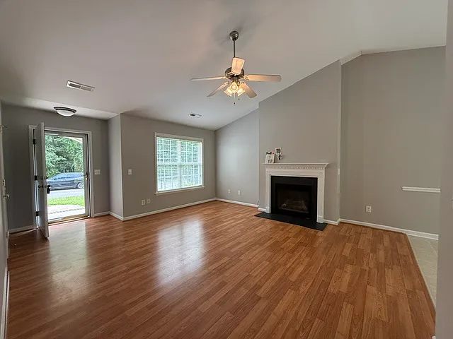 1965 Camden Forest Dr — Photo 10