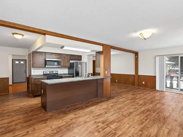 6706 Toledo Ave N, Brooklyn Center, MN 55429