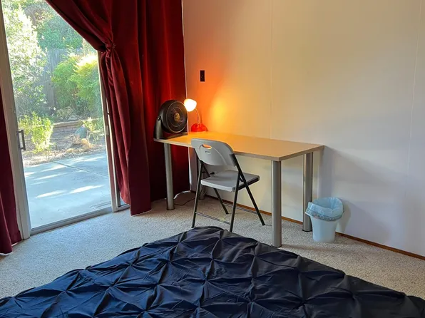 668 W Remington Dr #6, Sunnyvale, CA 94087