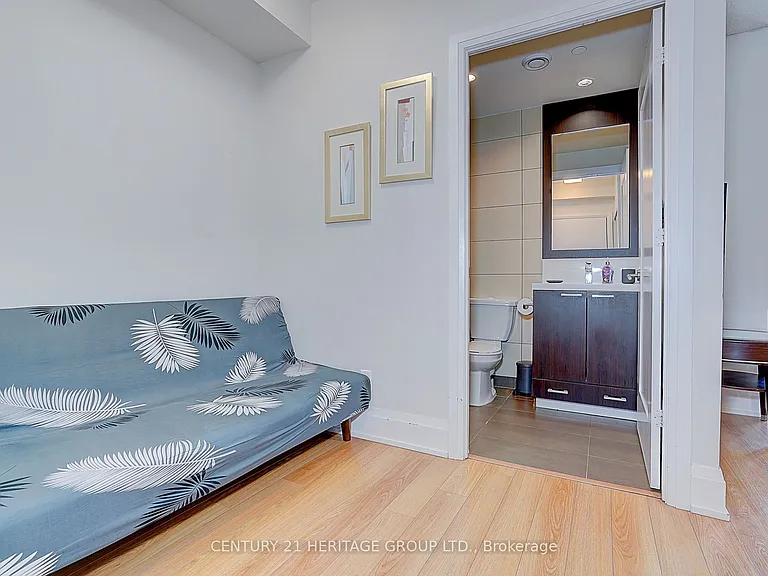 120 Harrison Garden Blvd #1431 — Photo 5