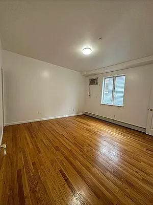 Rented by Douglas Elliman | media 14