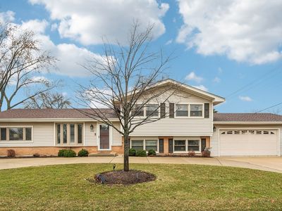 730 Lamorak Dr, Schaumburg, IL, 60193