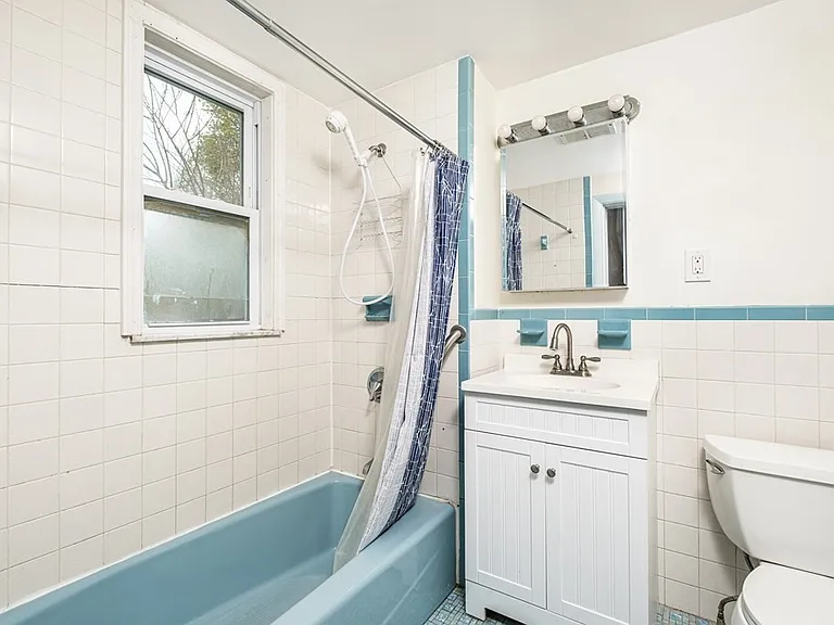 9 Dexter St #3 — Photo 8