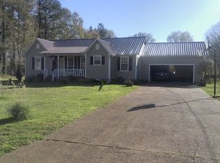 12 Old Henderson Rd, Pinson, TN 38366