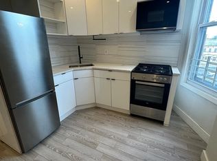 88 Wallis Ave #1F, Jersey City, NJ 07306
