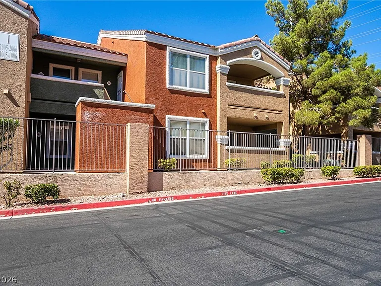 8101 W Flamingo Rd #2006 — Photo 1