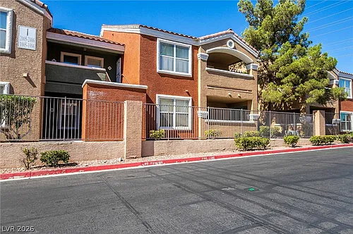 8101 W Flamingo Rd #2006 Photo 1