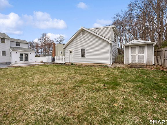 4th image of 141 Little Fawn Road